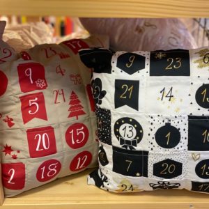 Adventskalender-Kissen